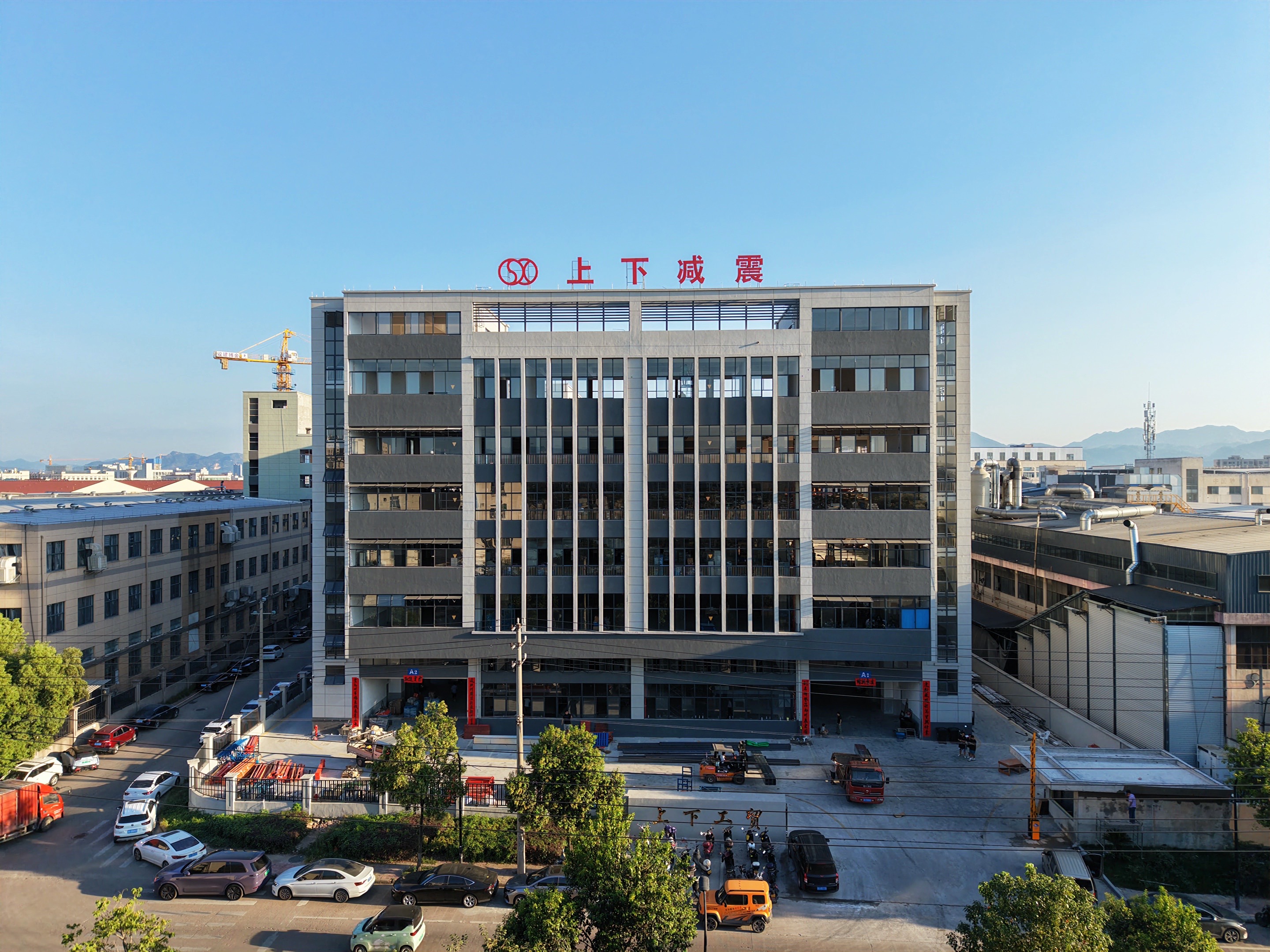 Zullen Chinese merken een nieuwe sprong maken onder het visumvrij beleid? Ons bedrijf neemt kernproducten mee naar Motospring 2026 om de Oost-Europese markt te veroveren